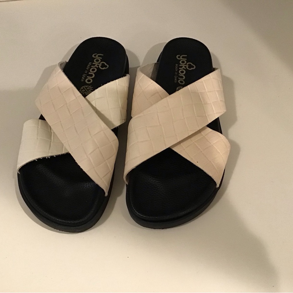 Women's Black and Cream Sandals